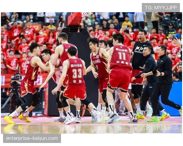 CBA常规赛收官战:广东宏远大胜浙江广厦,锁定积分榜前三